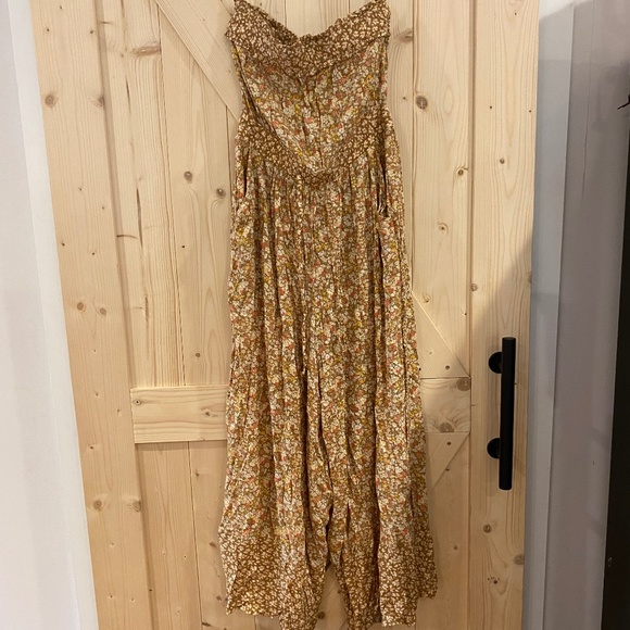 NWOT American Eagle Outfitters Floral Jumpsuit - Brown and Cream - Picture 3 of 7